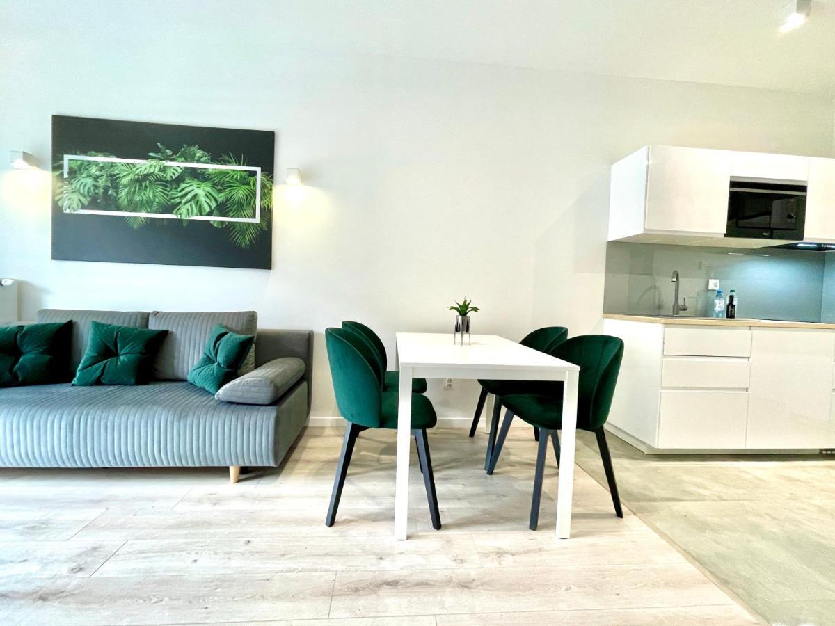 Modern Green Apartment Cracóvia Exterior foto